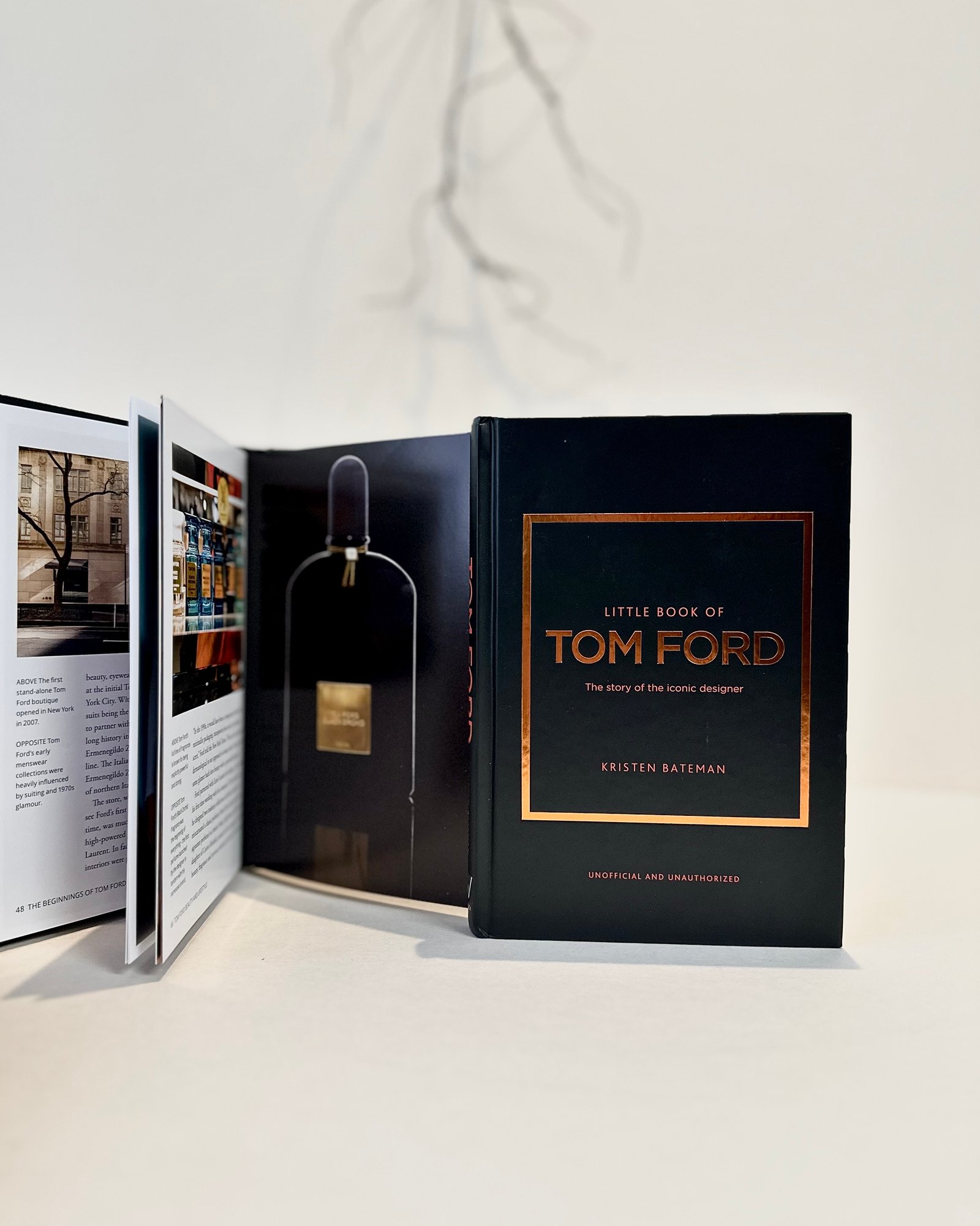 كتاب TOM FORD 