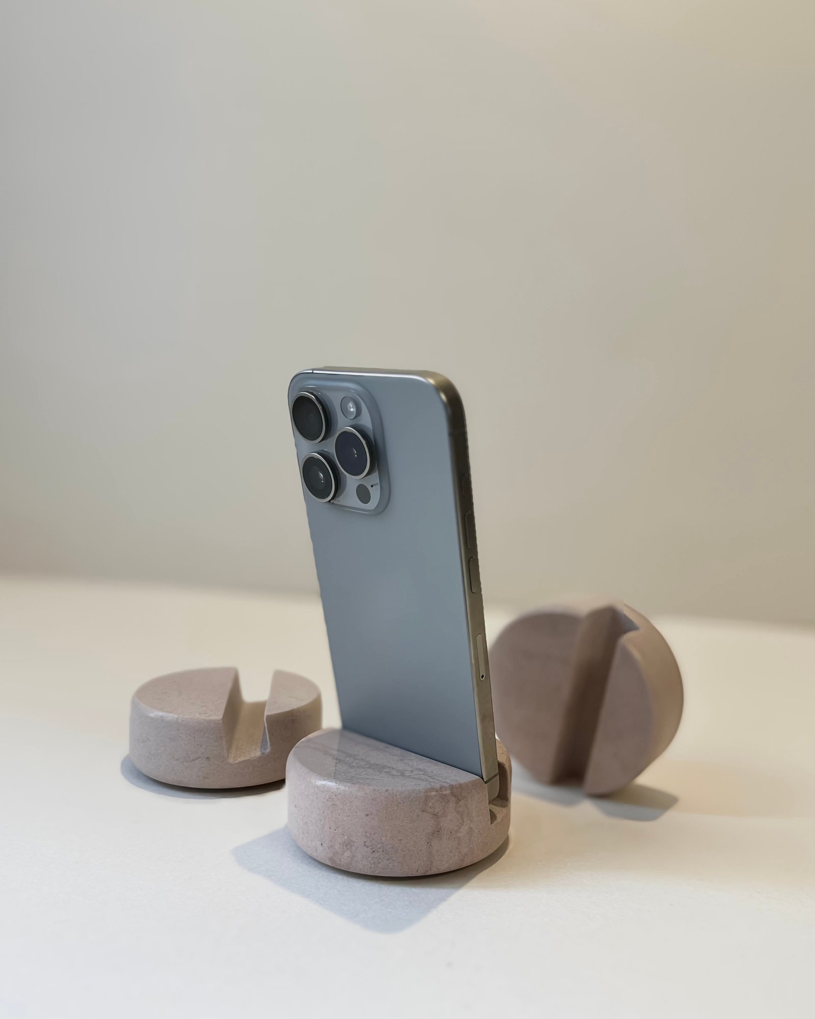 قاعدة حجرية Plinth P