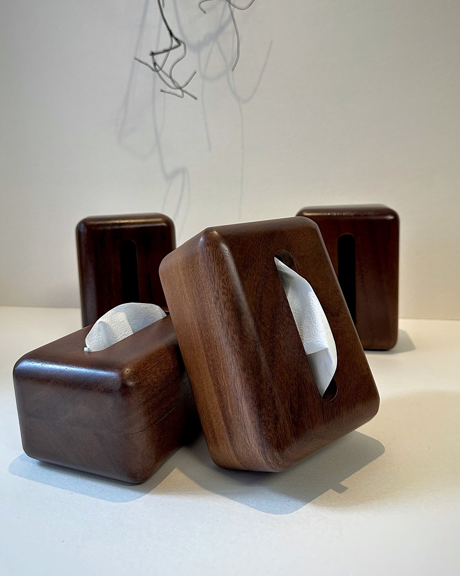 صندوق مناديل Mora